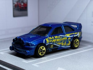 FORD ESCORT (livrée 58th Anniversary)