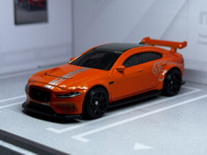 JAGUAR XE SV PROJECT 8