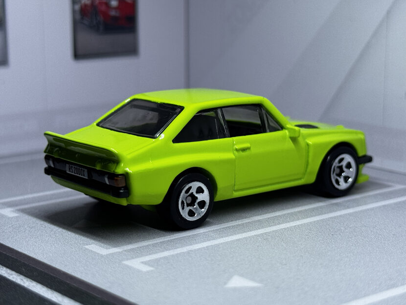 FORD ESCORT RS2000
