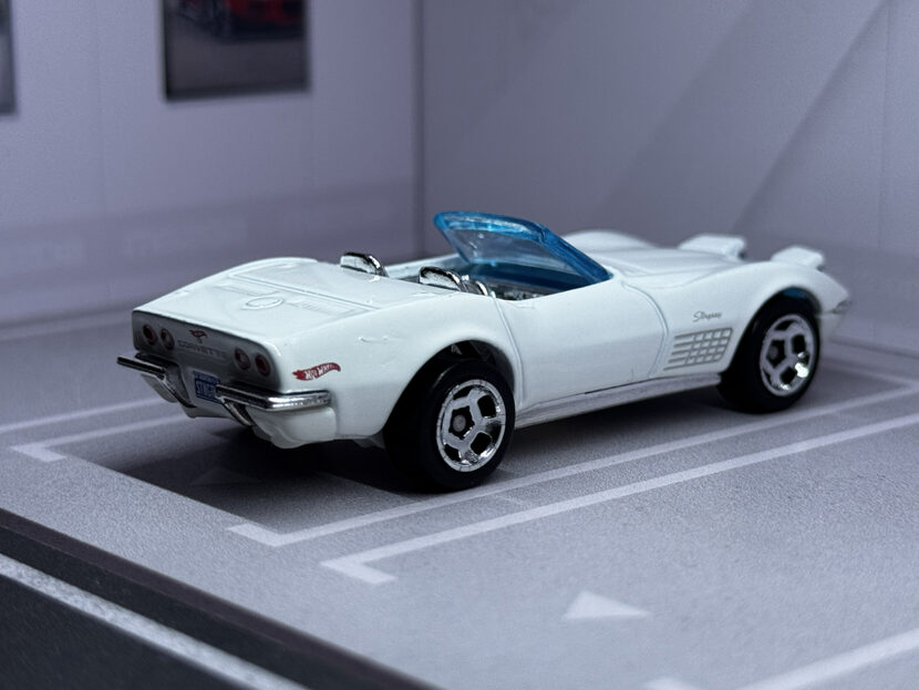 CHEVROLET CORVETTE STINGRAY CONVERTIBLE