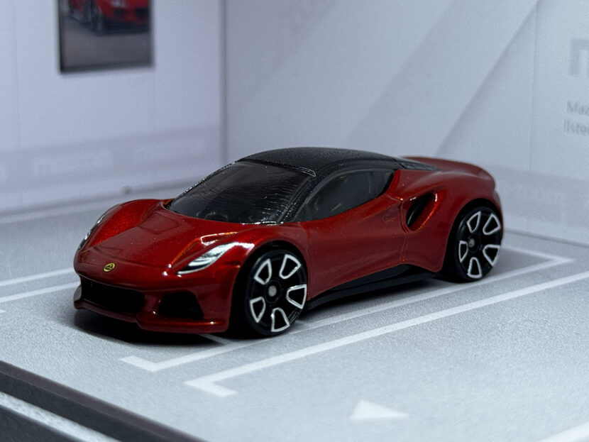 LOTUS EMIRA