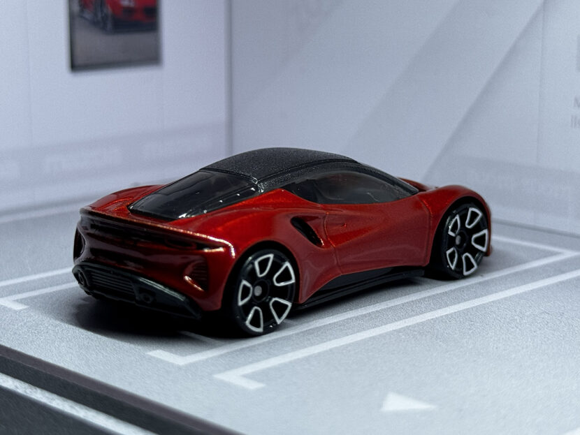 LOTUS EMIRA