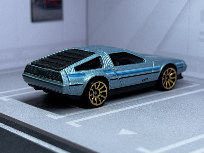 DMC DELOREAN