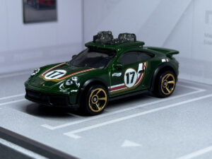 PORSCHE 911 Rally