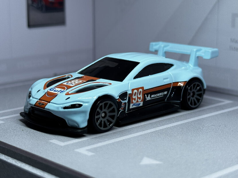 ASTON MARTIN VANTAGE GTE (Gulf)