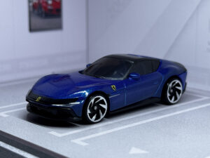 Ferrari 12Cilindri_av