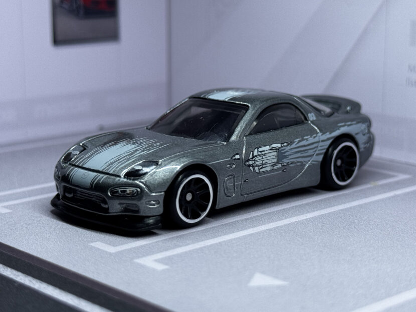 Mazda RX-7 95 (silver Series)_av