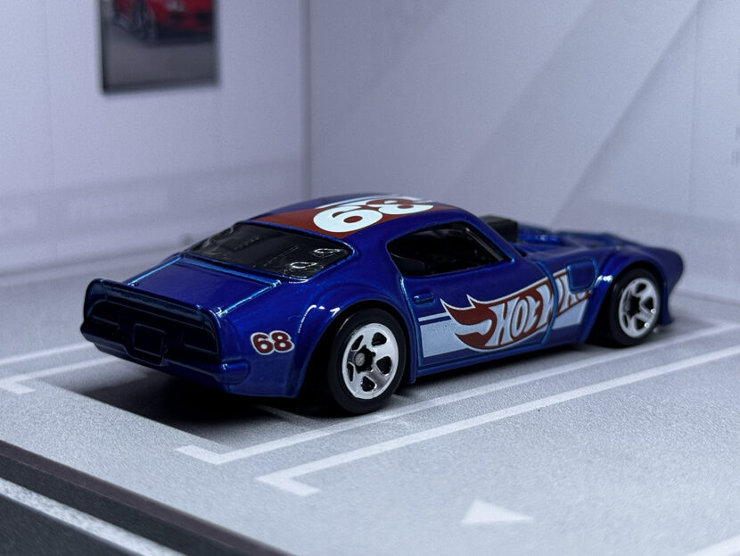 Pontiac Firebird custom_ar