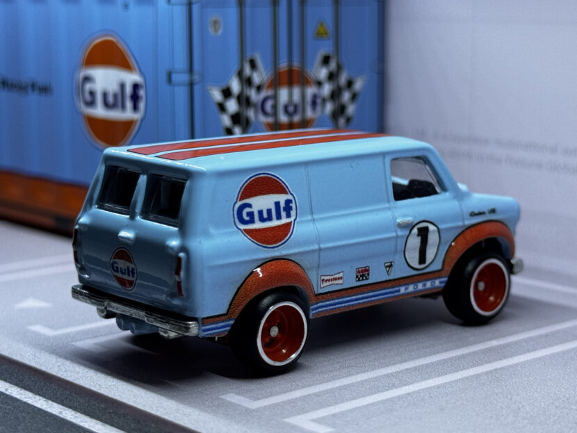 TRANSIT Super Van Mk1 (Set Gulf)_ar